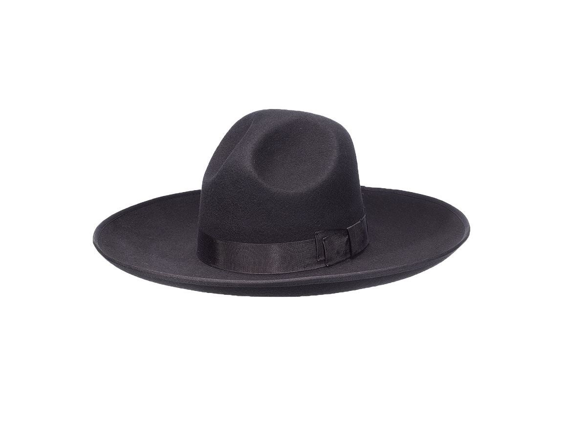 Doplňky: Pokrývačský a tesařský klobouk + černá