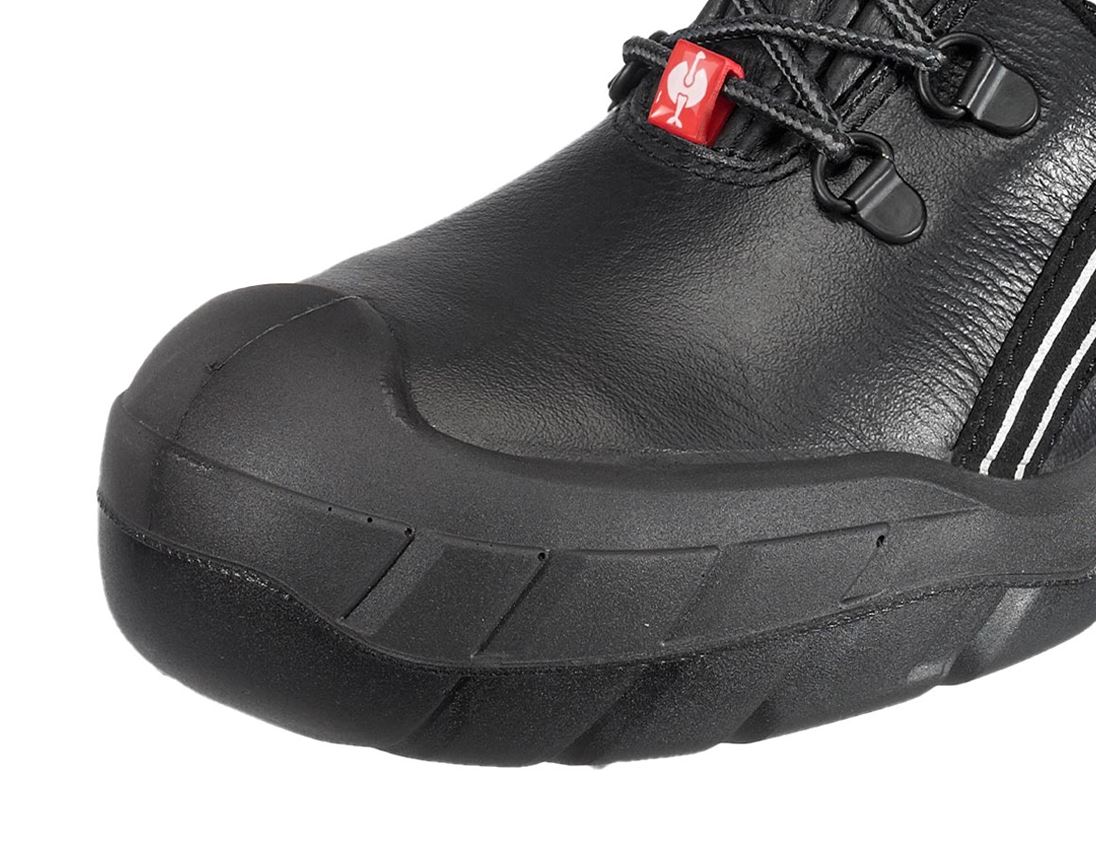 Pokrývačí / Tesař_Obuv: e.s. S3 Bezpečnostní obuv Canopus + černá 2