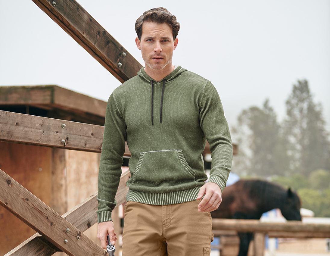 Trička, svetry & košile: Pletený svetr s kapucí e.s.iconic + horská zelená