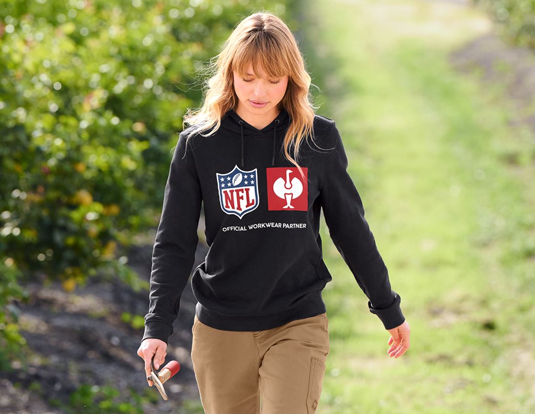 Spolupráce: NFL Hoodie cotton, ladies + černá 1