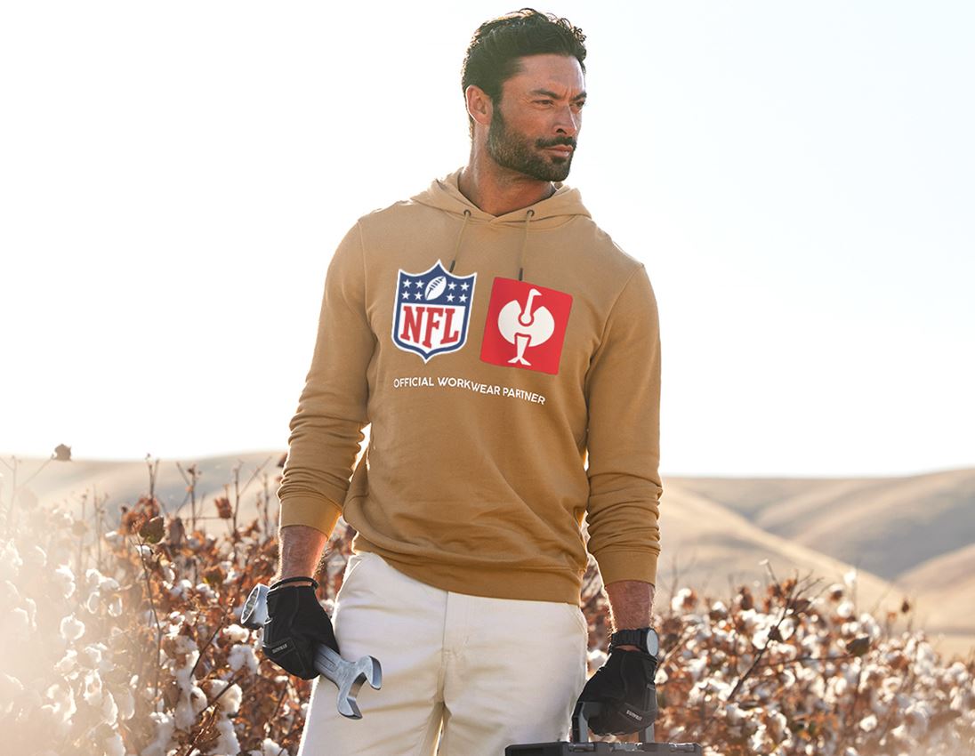 Spolupráce: NFL Hoodie cotton + mandlově hnědá