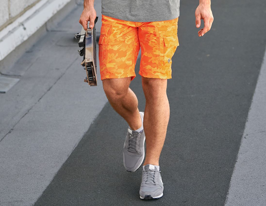 Pracovní kalhoty: e.s. Šortky color camo + maskovací oranžová