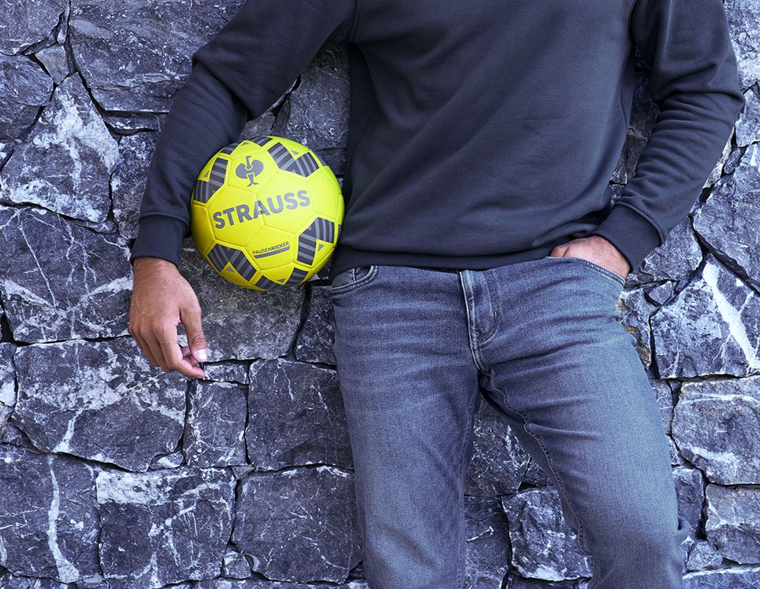 Dárkové zboží: Fotbalový míč STRAUSS + acid yellow 2
