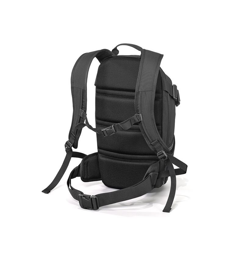 Oděvy: e.s. OLED Backpack + černá 4